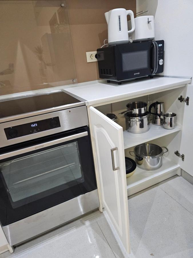 Apartment Gaja, Capodistria Esterno foto